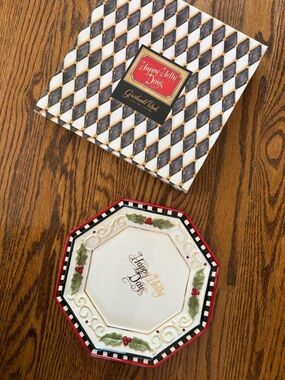 Grasslands Road Christmas Holly Decorative Plate  "Happy Holly Days"